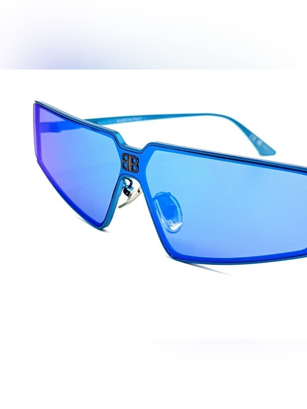 🌺 FOR TRADE WITH CLAIRE Balenciaga Women's Blue Shield Sunglasses with BB Logo - Picture 9 of 13